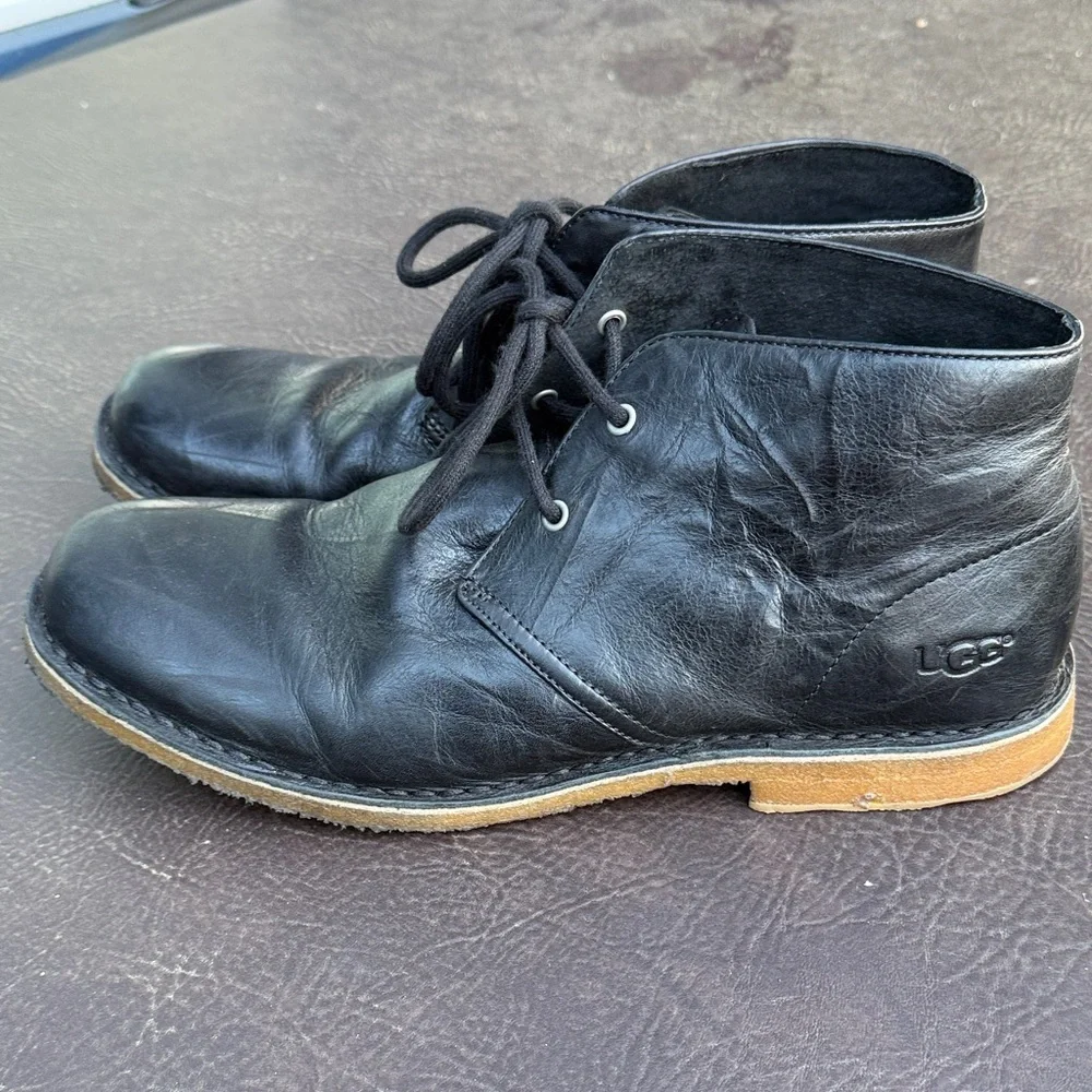 UGG Men's Black Leather Chukka Boots 12